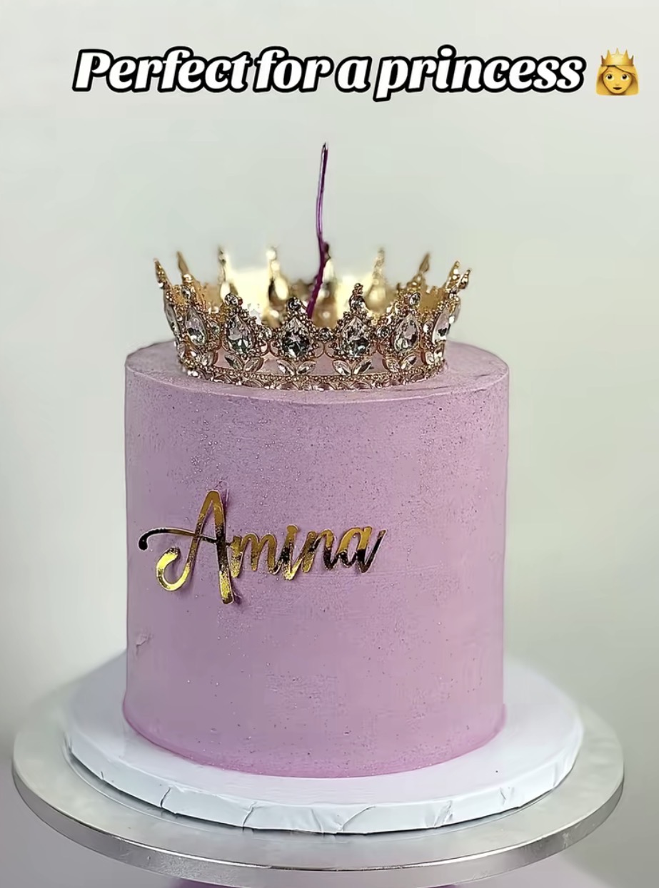 MKD Bakery Amina princess cake with crown