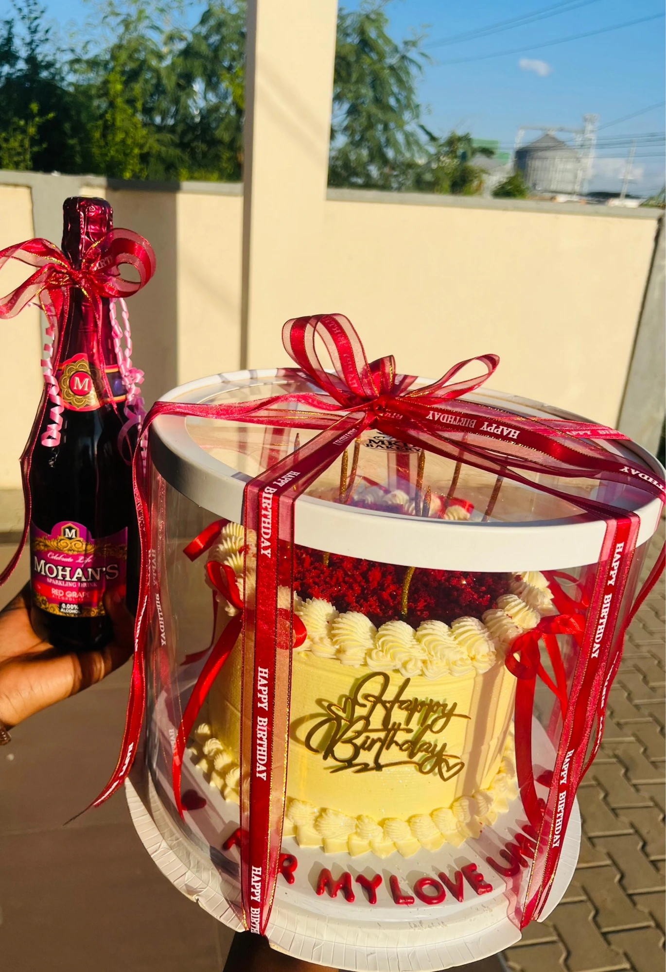MKD Bakery birthday cake gift set