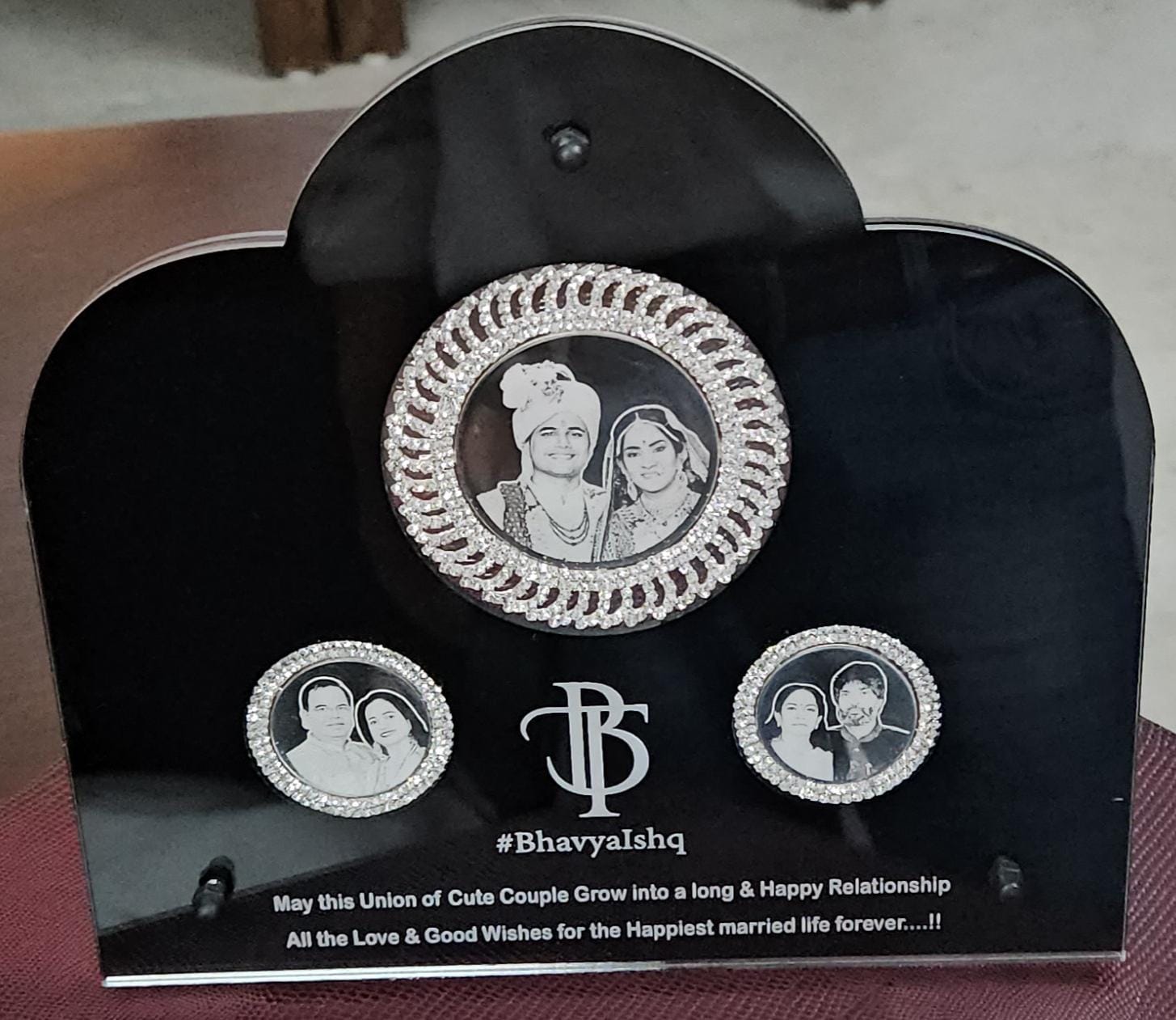 Multi-Coin Arched Acrylic Frame