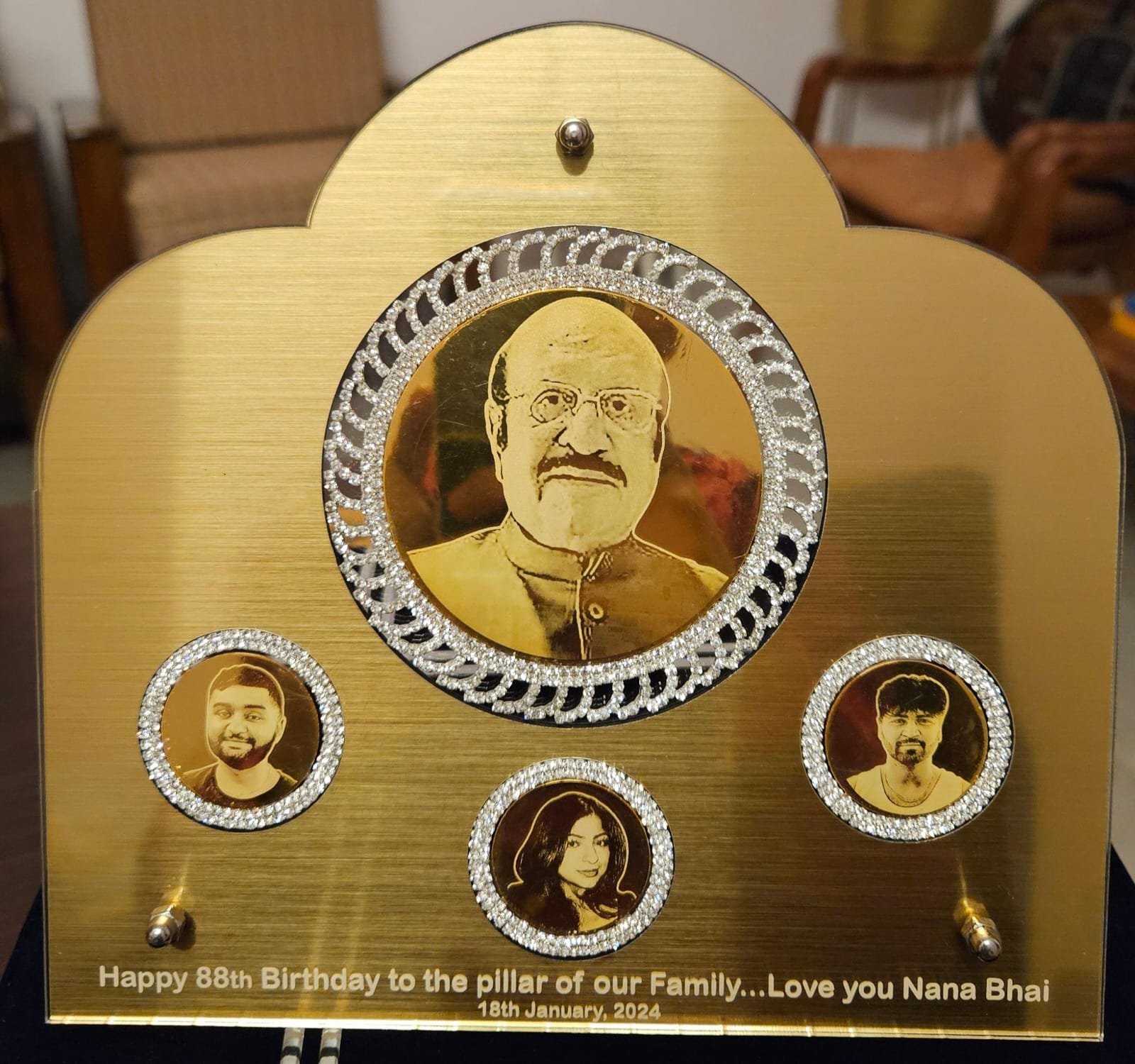 Multi-Coin Arched Acrylic Frame