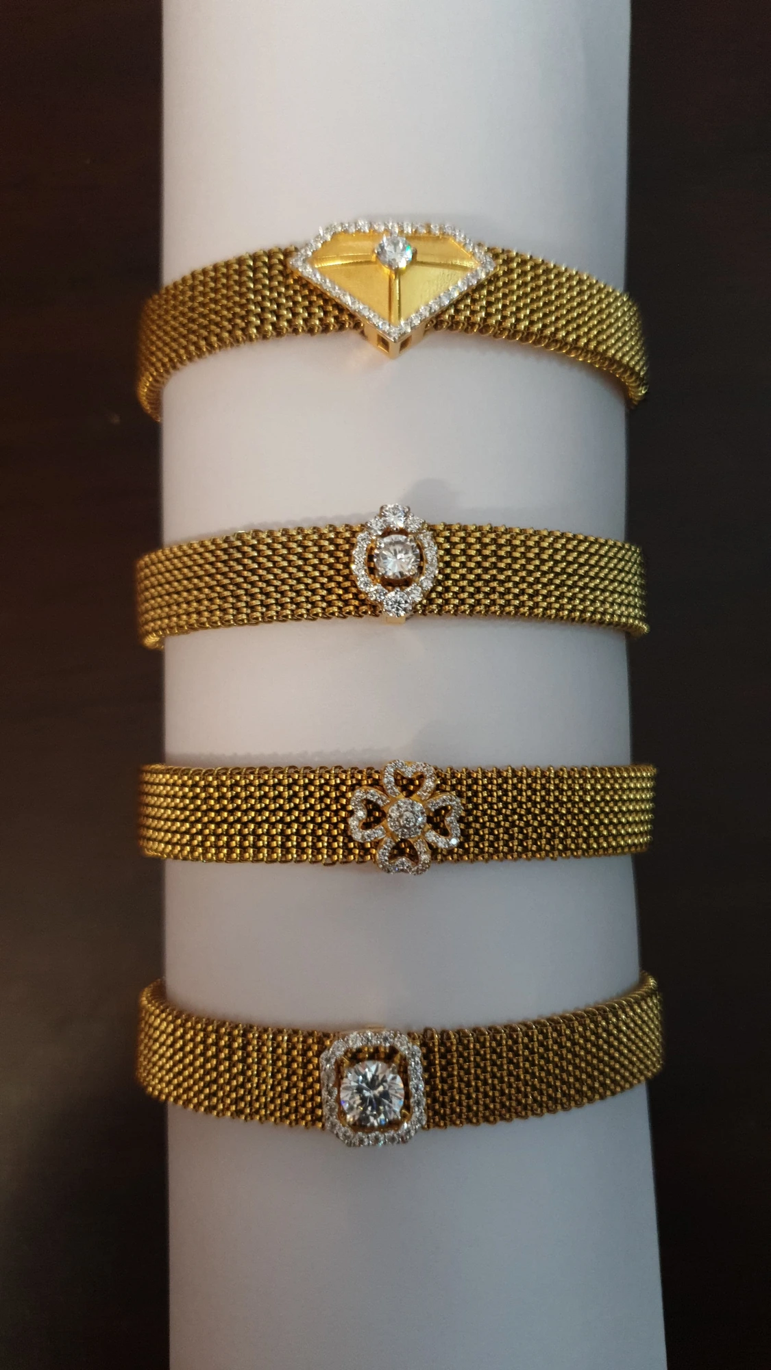 Designer Stretchable Gold Bracelets