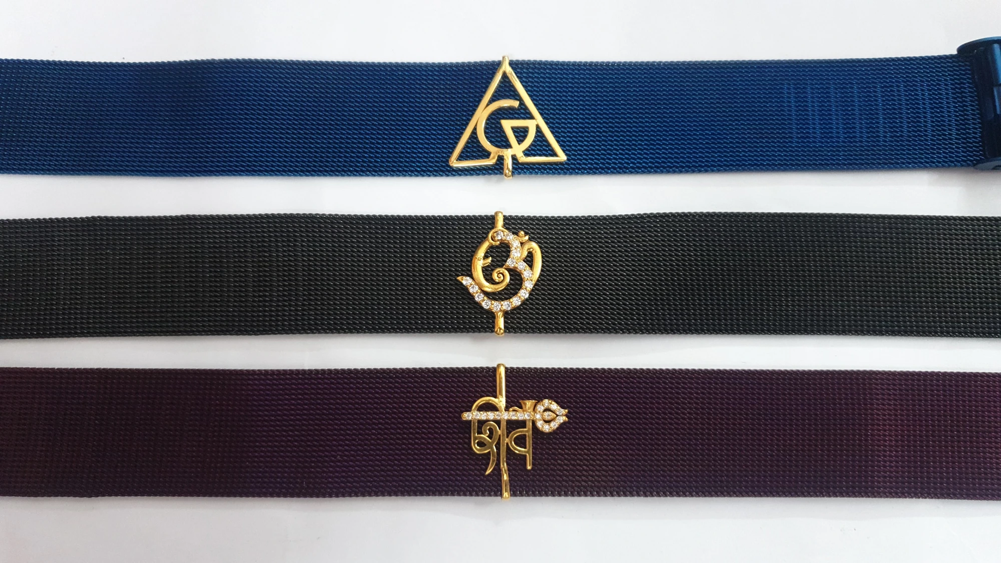 Designer Stretchable Gold Bracelets