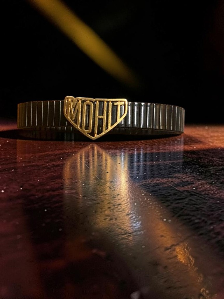 Designer Stretchable Gold Bracelets