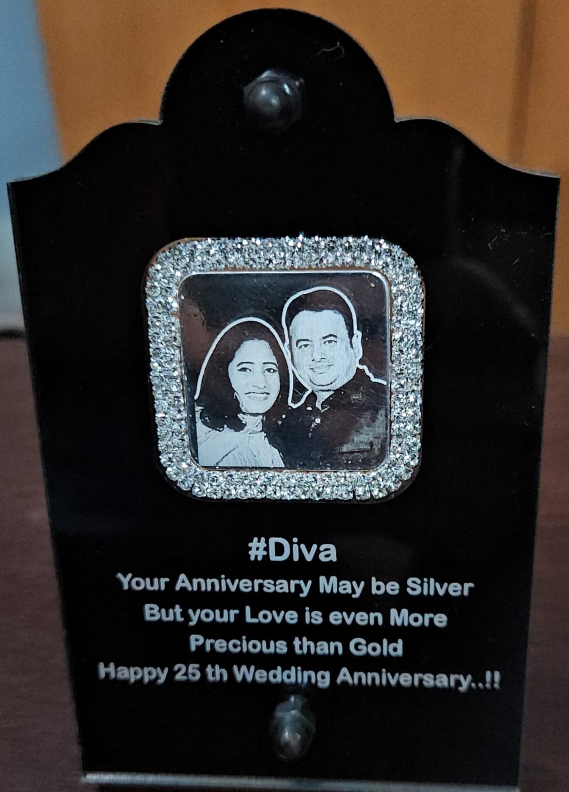 Photo Engraved on Square Silver Coin (10gr – 20gr)