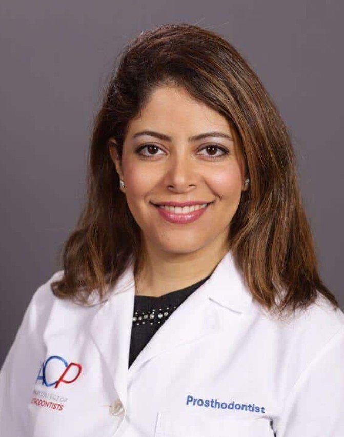 Dr. Leila Nikpour, DDS, prosthodontist at Expert Dental Group