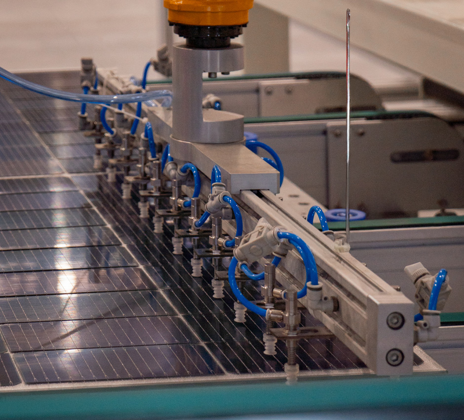 Deposizione automatizzata del silicio sui moduli