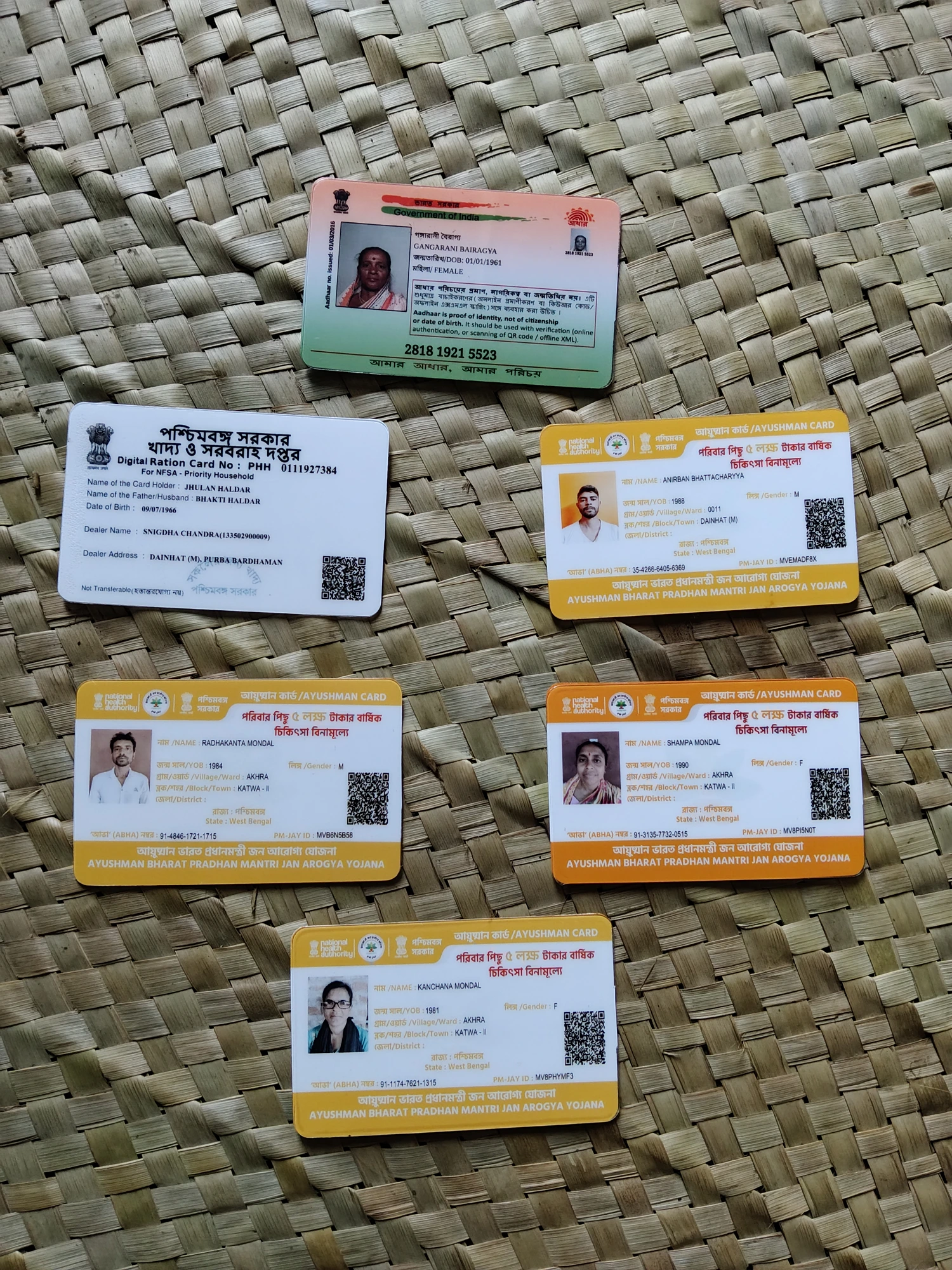 PVC cards printed by PAKHIONLINEPOINT
