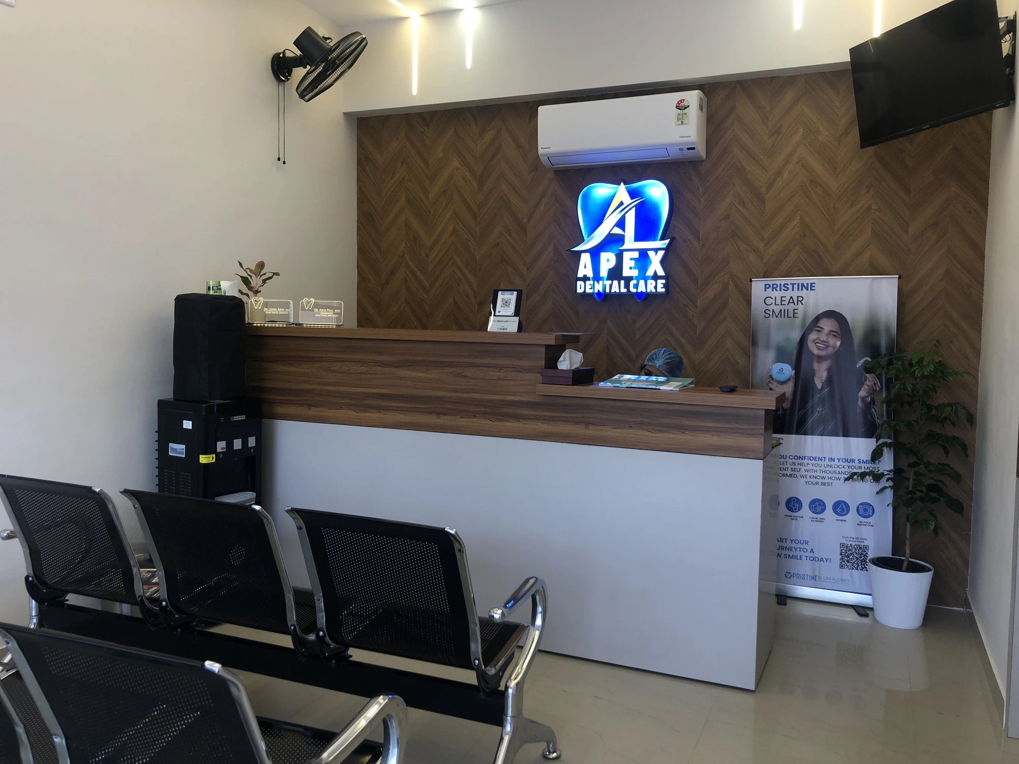 Apex Dental Care reception and waiting lounge